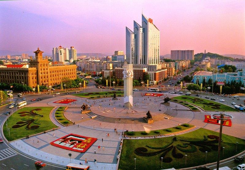 鞍山，致尊敬的听众朋友们